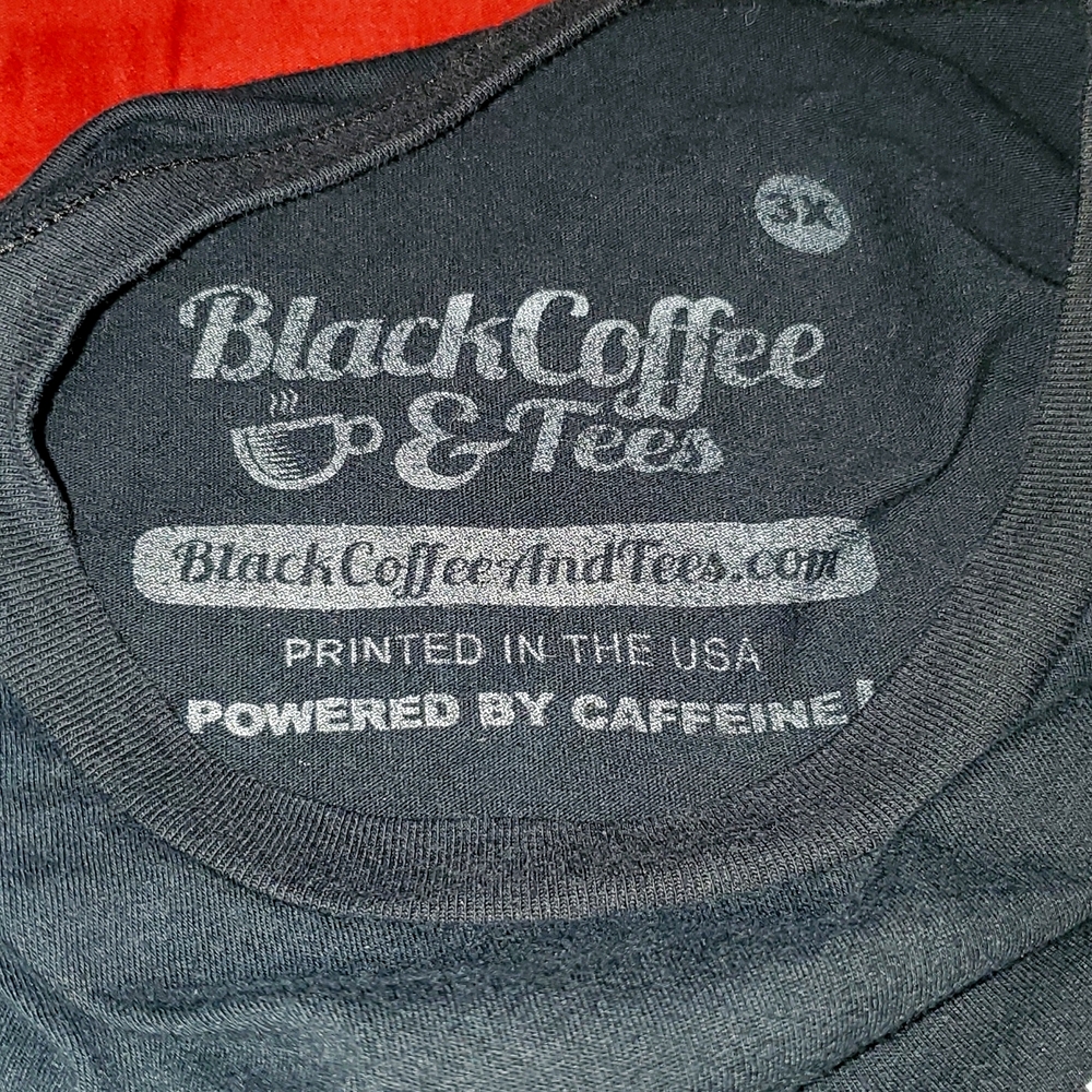 Batman Gotham City Beer T-Shirt - Picture 2 of 6